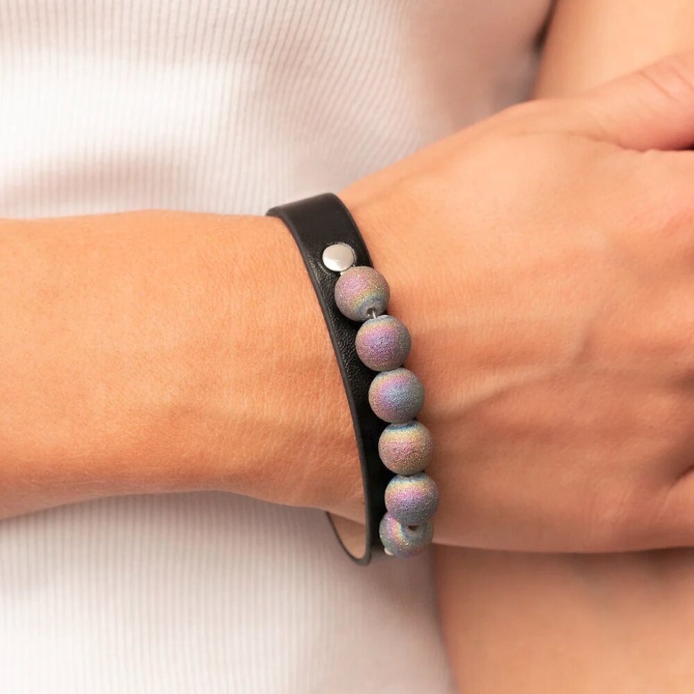 Paparazzi Jewelry Accessories - Saturn Safari - Black Bracelet - Vintage